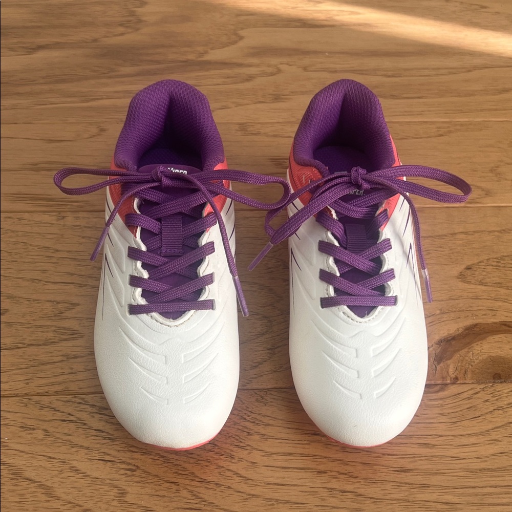 DSG Kids Soccer Cleats (size 12K) kids 12